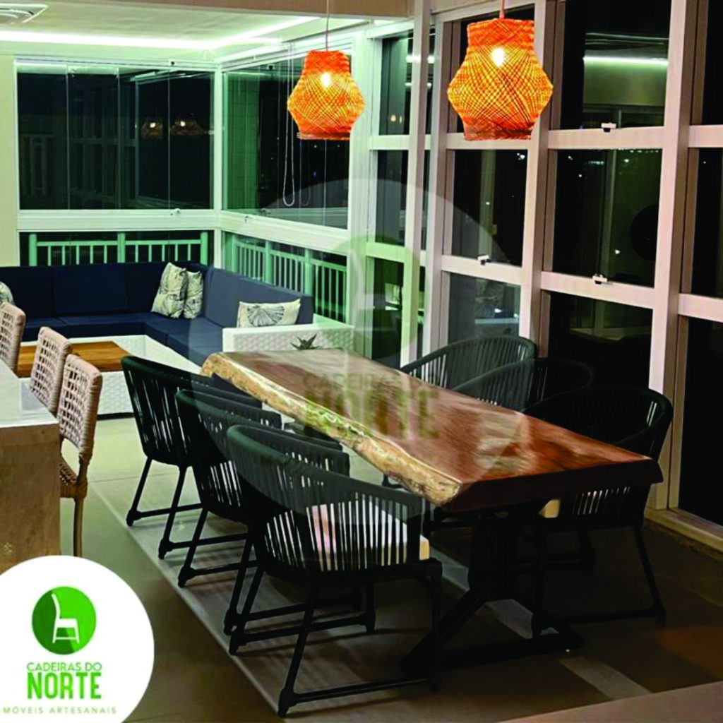 Mesa em fibra sintética com proteção UV para área externa em Manaus